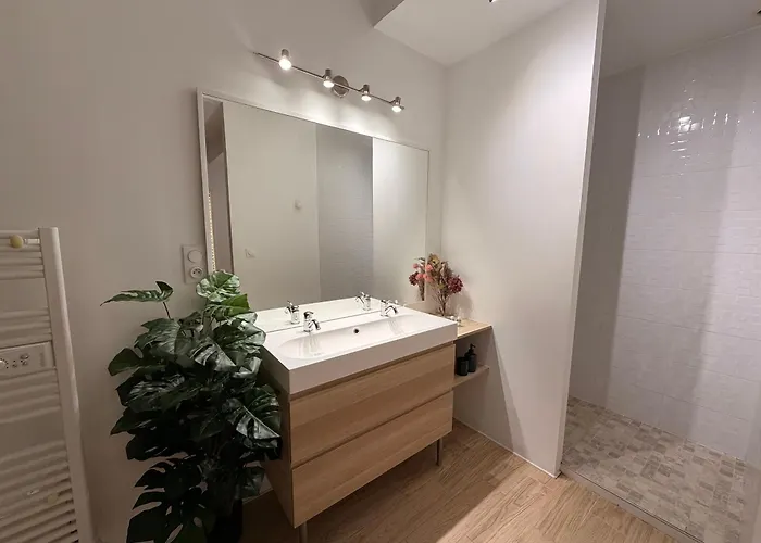 Apartment Secret Des Bulles Et Champagne *